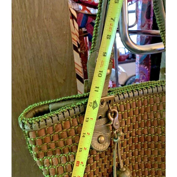 ISABELLA FIORE TUCK DELUX WEAVED PINECONE TASSELED TOTE HANDBAG PURSE GREEN - Picture 11 of 13